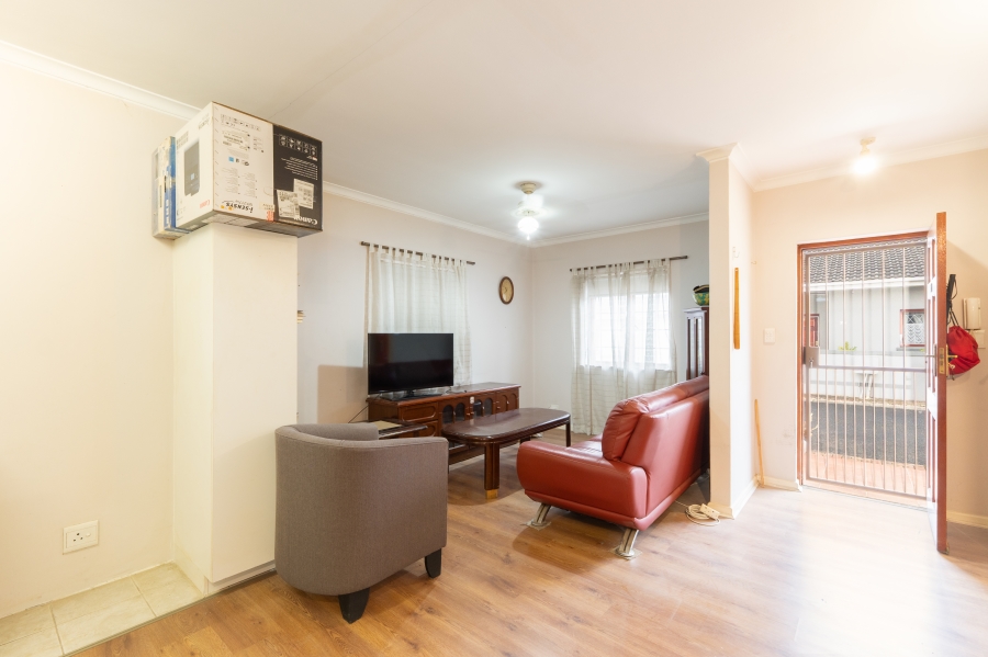 3 Bedroom Property for Sale in Stellenbosch Central Western Cape